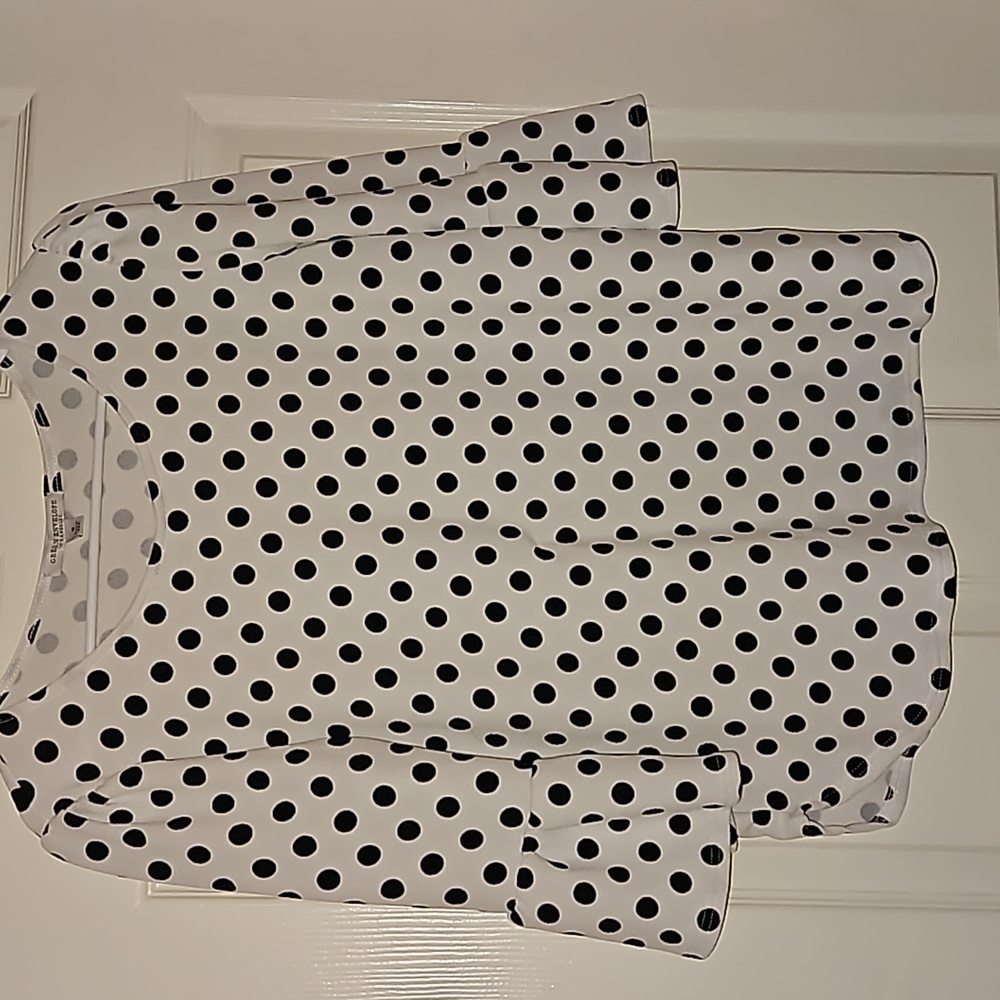 Black polka dot blouse